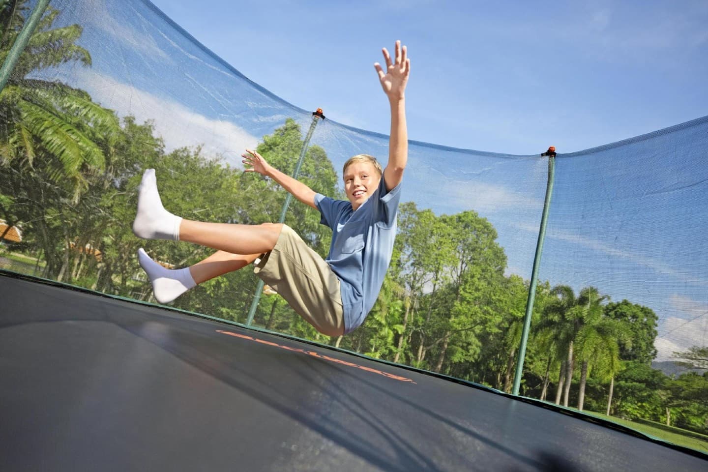 Activités plein air enfants été : idées fun et jeux gonflables