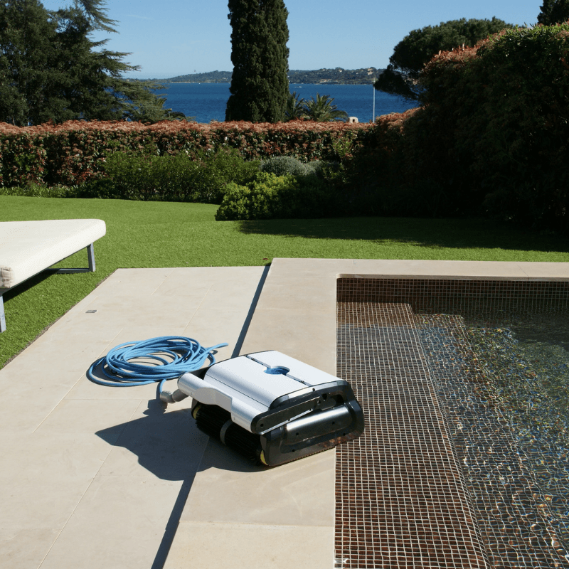 Robot piscine Clean Pool nettoyage fond et parois 32 m² max - miniature 3