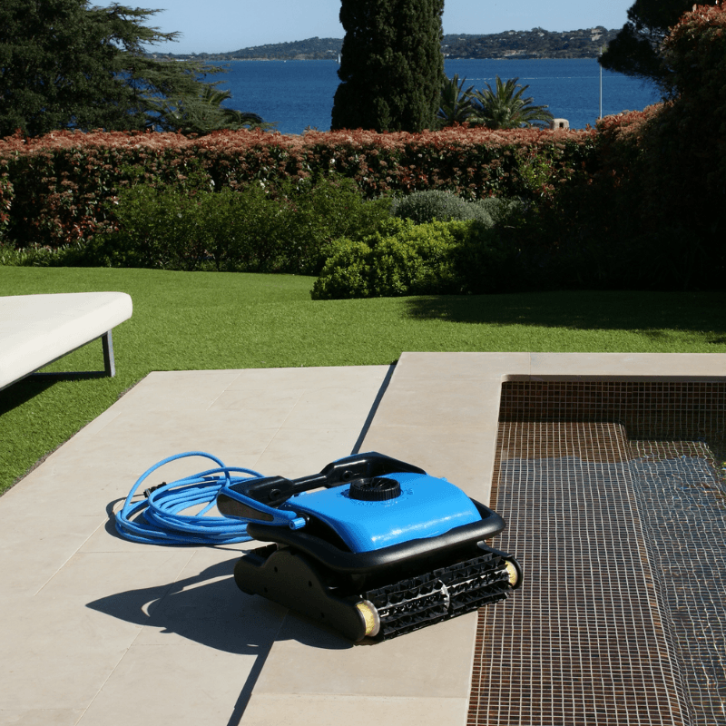 Robot piscine Saphyr nettoyage fond et parois 72 m² max - miniature 2