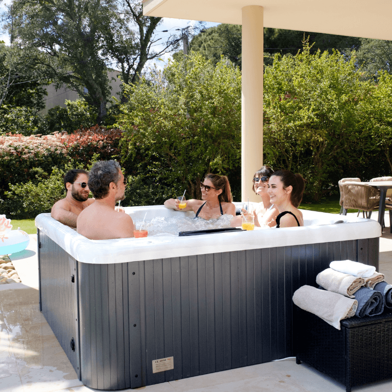 Spa acrylique rectangulaire 5 personnes - miniature 2